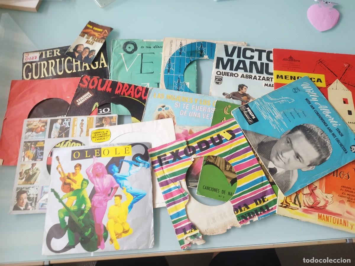 Discos de vinilo: Lote de Portadas / Fundas Vac&iacute;as de Vinilos Singles (A&ntilde;os 60-80)&rdquo;.