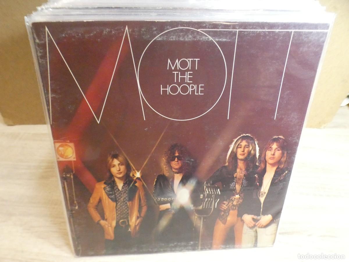 Discos de vinilo: ARKANSAS1980 CAJJ800 VINILO LEVE USO CORRECTO MOTT THE HOOPLE