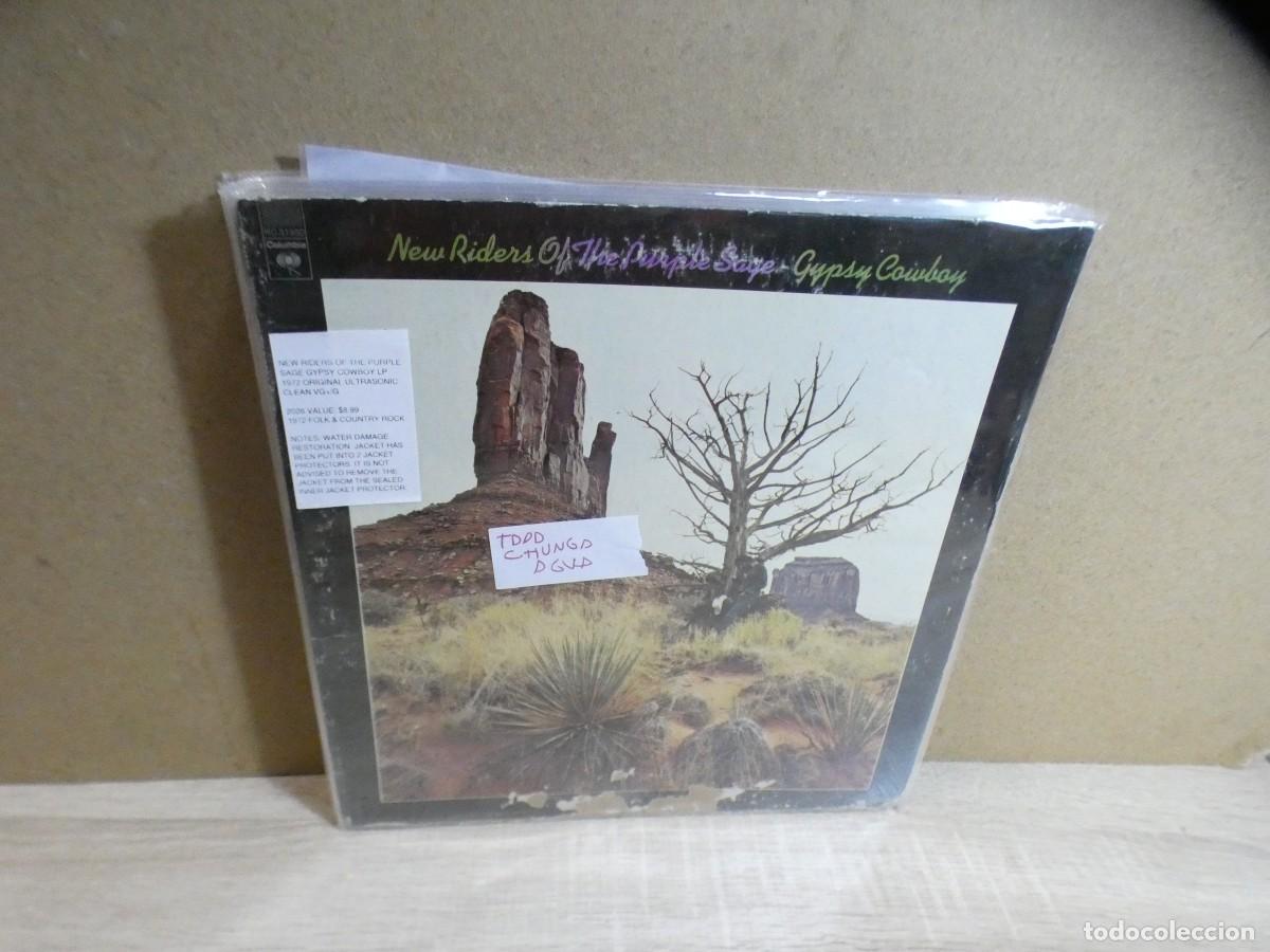 Discos de vinilo: ARKANSAS1980 CAJJ796 VINILO BUEN ESTADO NEW RIDERS OF THE PURPLE SAGE TAPA CHUNGA AGUA
