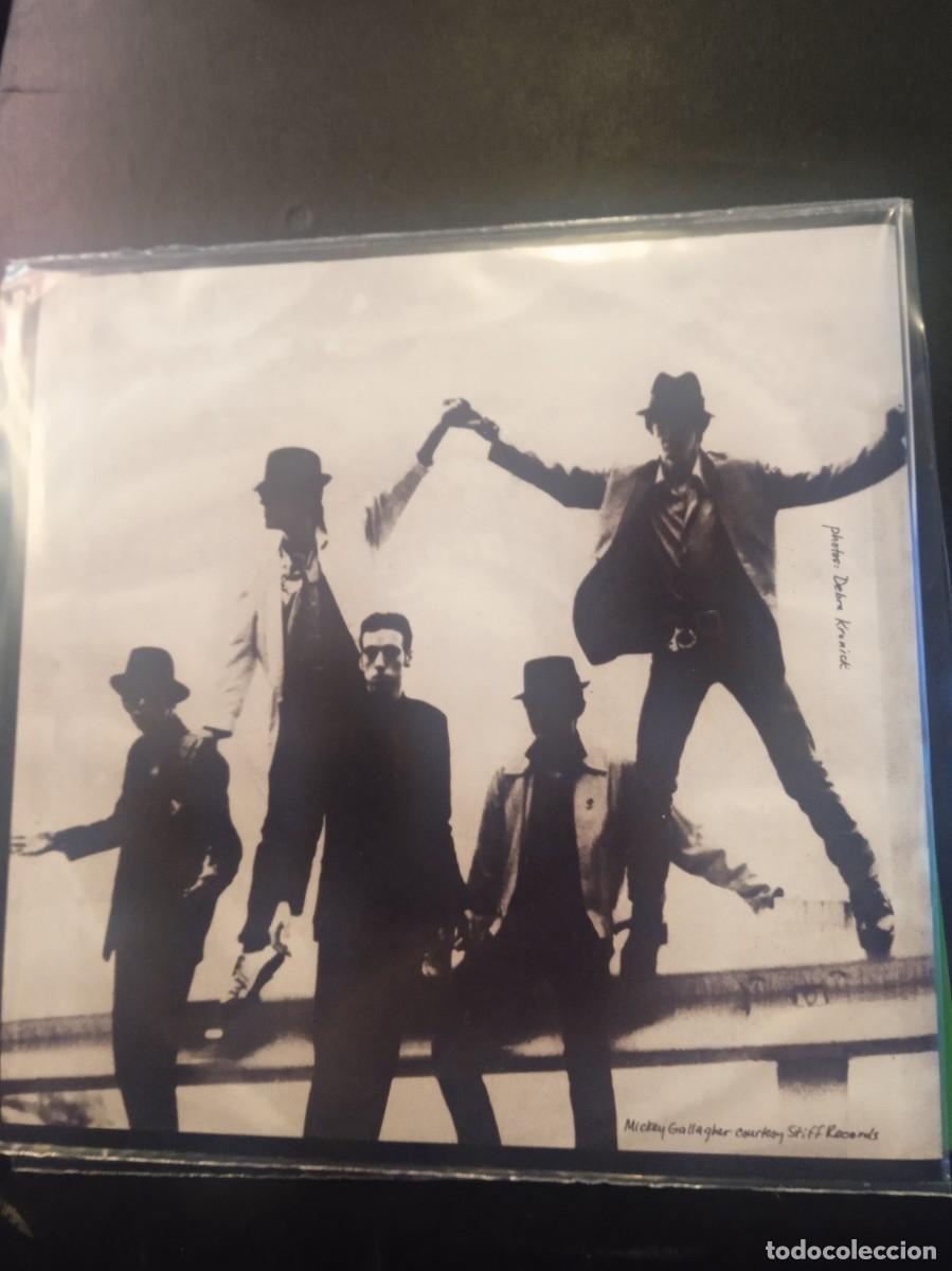 Discos de vinilo: THE CLASH- DEATH OR GLORY EP. VINILO ROJO. - Foto 2