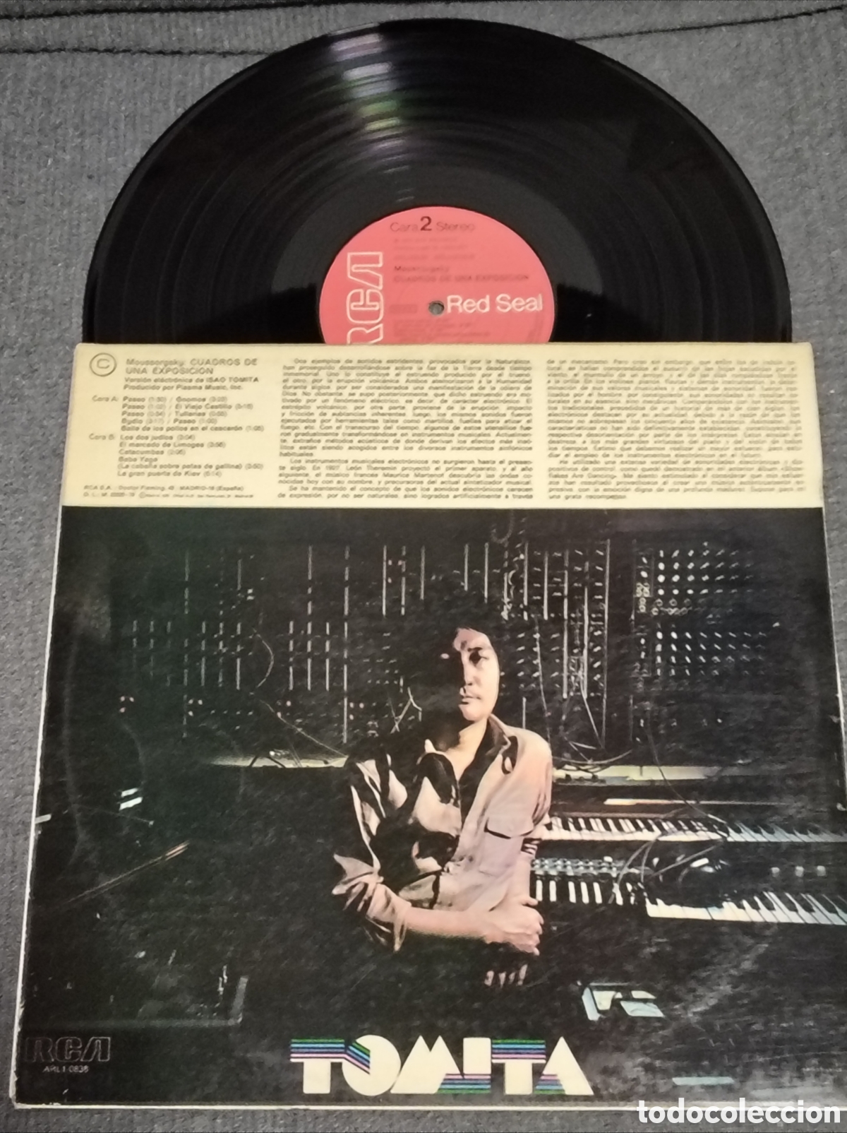 Discos de vinilo: Cuadros de una exposici&oacute;n&rdquo; de Isao Tomita - Foto 2