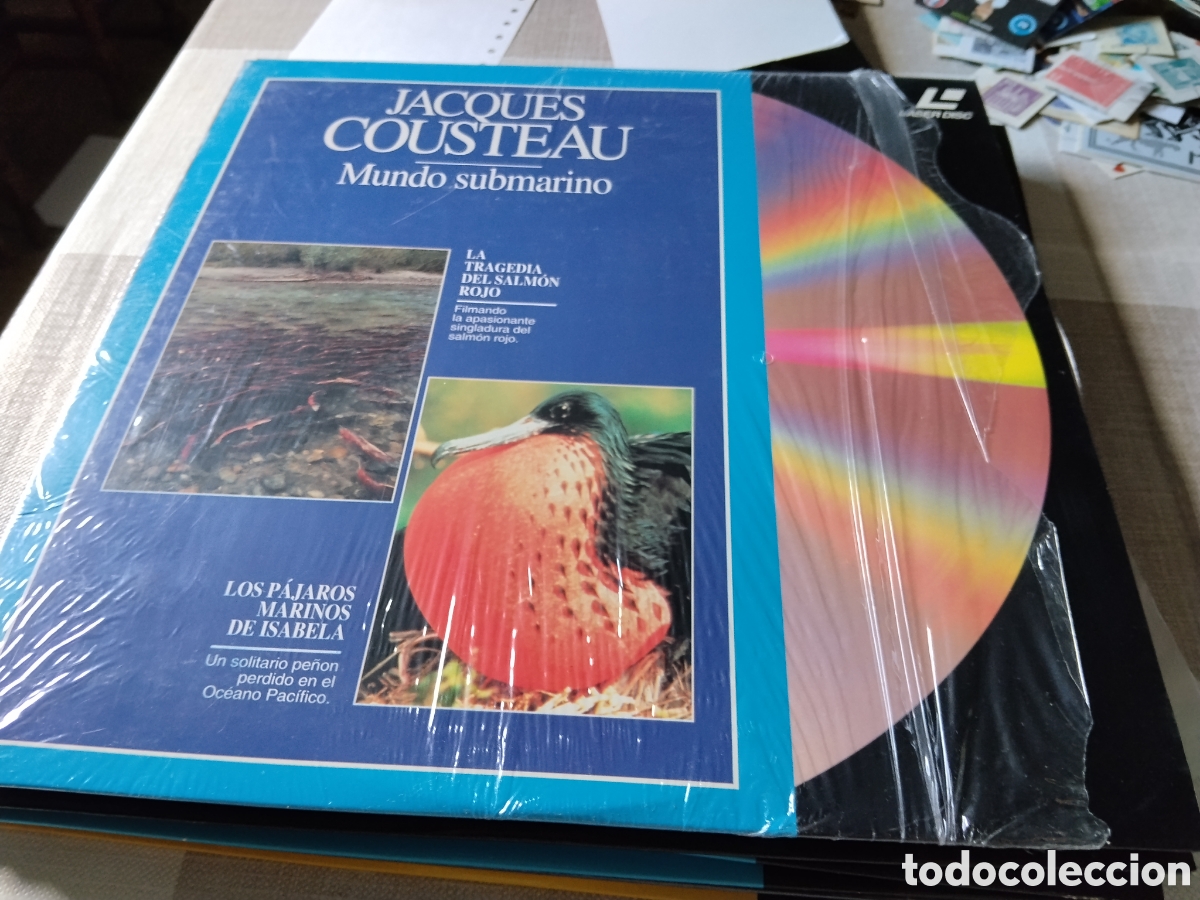 Discos de vinilo: Disco laser disc Jacques Cousteau mundo submarino,la tragedia del salm&oacute;n Rojo,los p&aacute;jaros marinas de