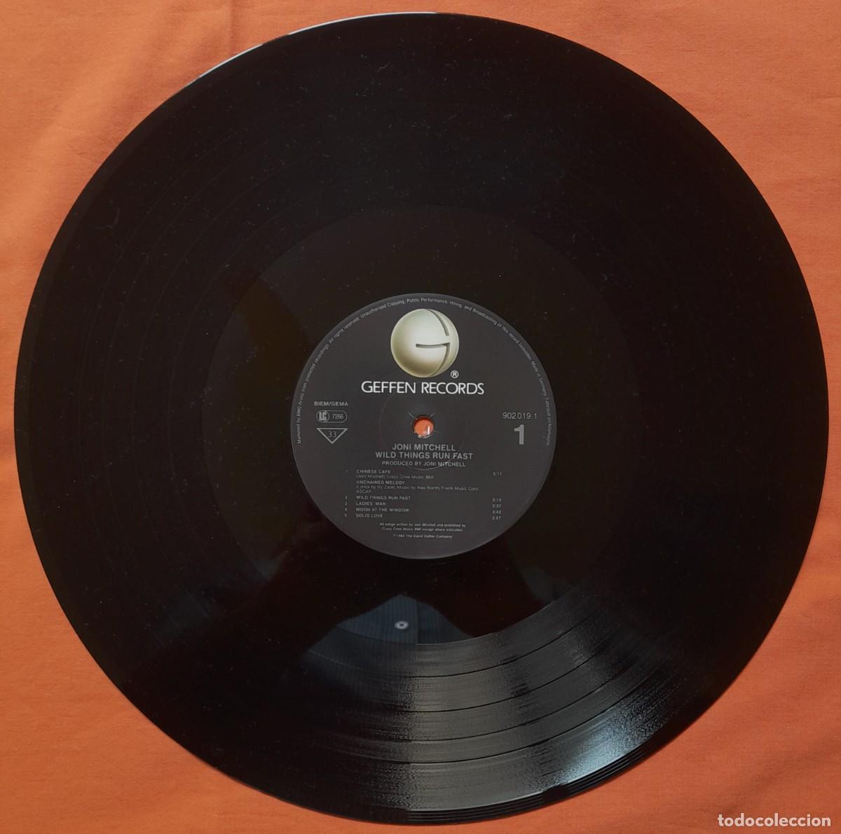 Discos de vinilo: JONI MITCHELL. Wild things run fast. LP Geffen 1982 - Foto 4