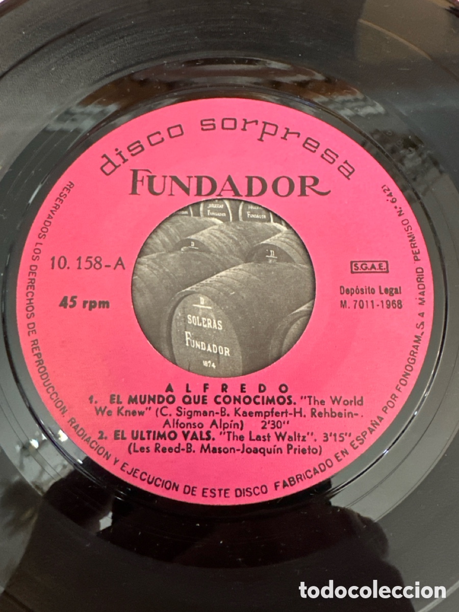 Discos de vinilo: ALFREDO / EL MUNDO QUE CONOCIMOS / EL ULTIMO VALS / ENSE&Ntilde;AME A OLVIDAR + 1 (EP FUNDADOR 68)
