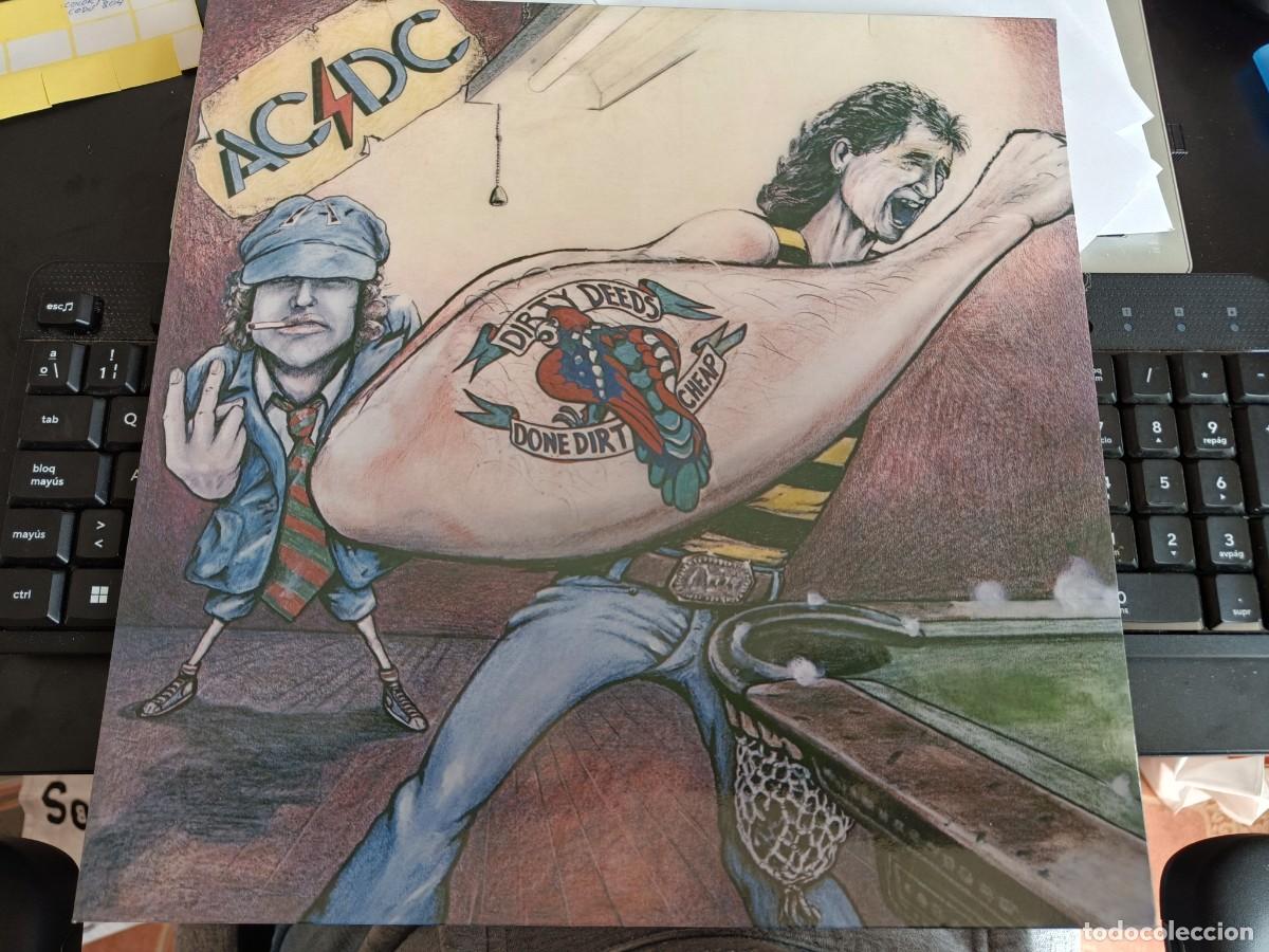 Discos de vinilo: AC/DC &ndash; Dirty Deeds Done Dirt Cheap. CODIGO 304(ORO).MINT /.MINT. 9 FOTOS