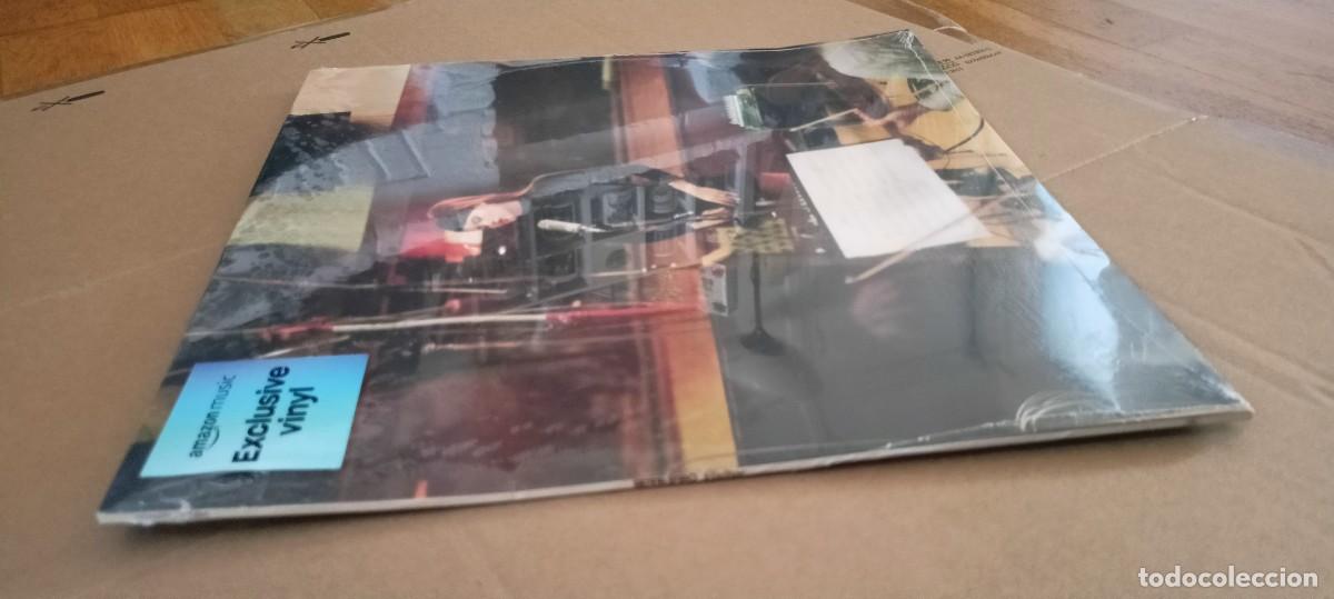 Discos de vinilo: Sienna Spyro - Visitor (portada alternativa edici&oacute;n color limitada ). - Foto 4
