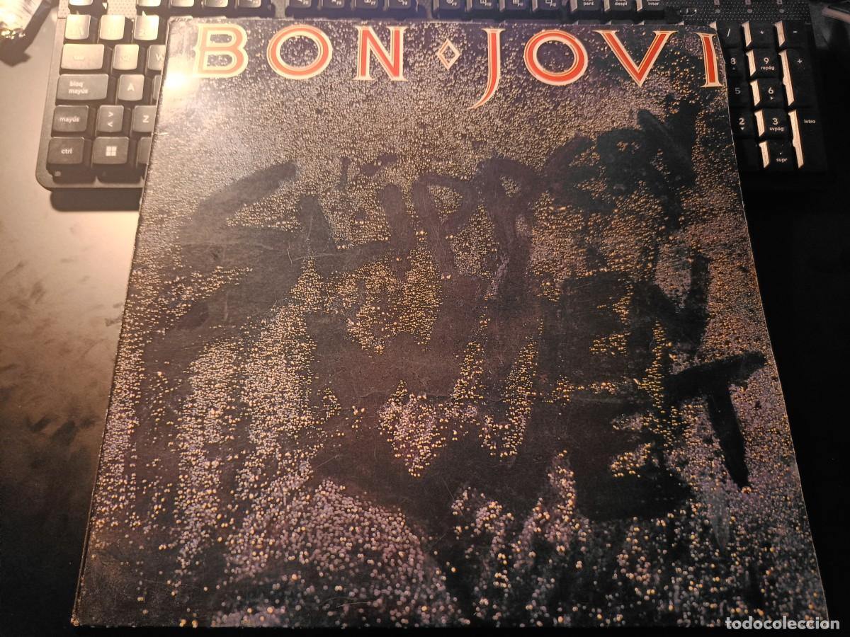 Discos de vinilo: Bon Jovi &lrm;&ndash; Slippery When Wet. VG / VG+. 6 FOTOS