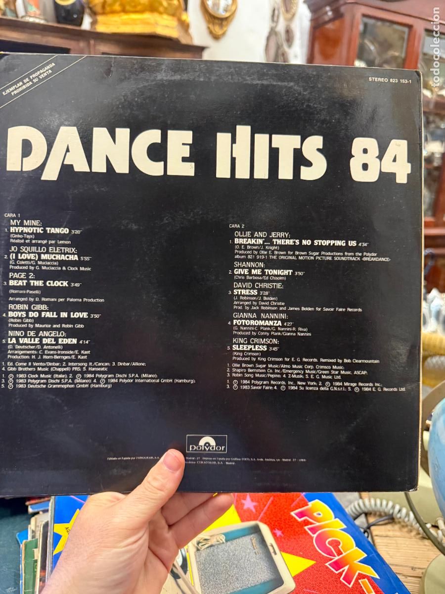Discos de vinilo: LP DANCE HITS 84 --- - Foto 2