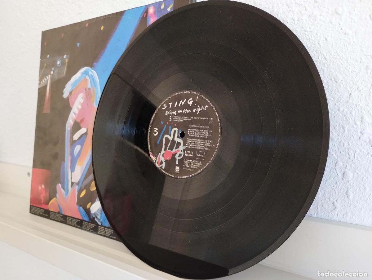 Discos de vinilo: Disco de Vinilo de Sting doble &rdquo;Bring on the night&rdquo; - Foto 4