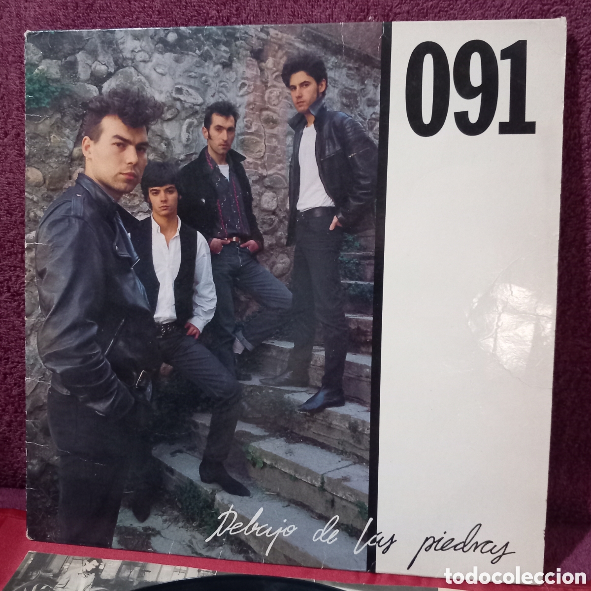 Discos de vinilo: LP 091 DEBAJO de las PIEDRAS(1988 ZAFIRO)contiene encarte