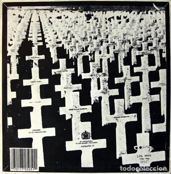 Discos de vinilo: LOS NIKIS - SANGRE EN EL MUSEO DE CERA - SINGLE - Foto 2
