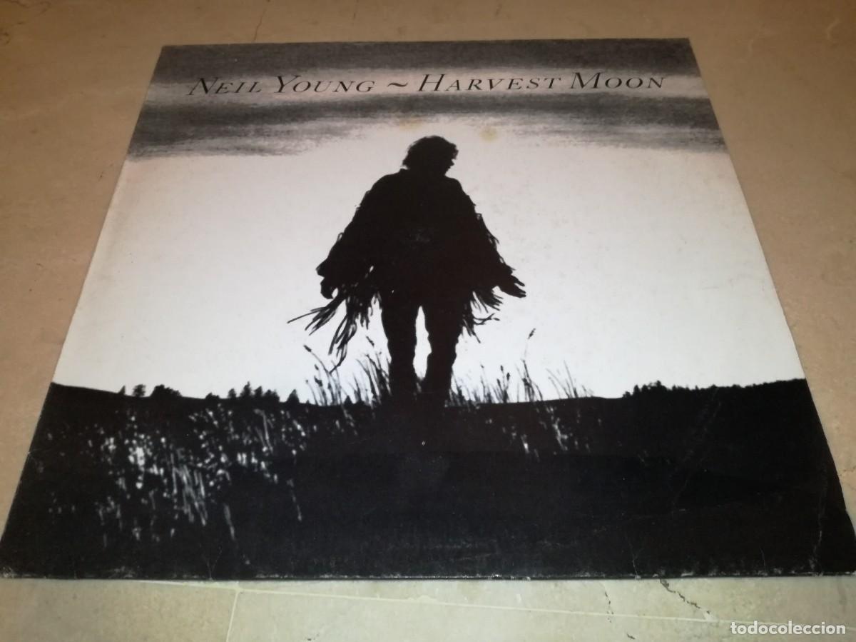 Discos de vinilo: NEIL YOUNG-HARVEST MOON-CONTIENE ENCARTE-ORIGINAL 1992