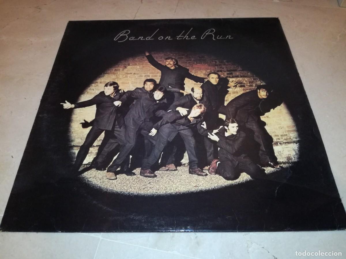 Discos de vinilo: PAUL McCARTNEY AND WINGS-BAND ON THE RUN-CONTIENE ENCARTE + POSTER-ORIGINAL INGL&Eacute;S UK1973