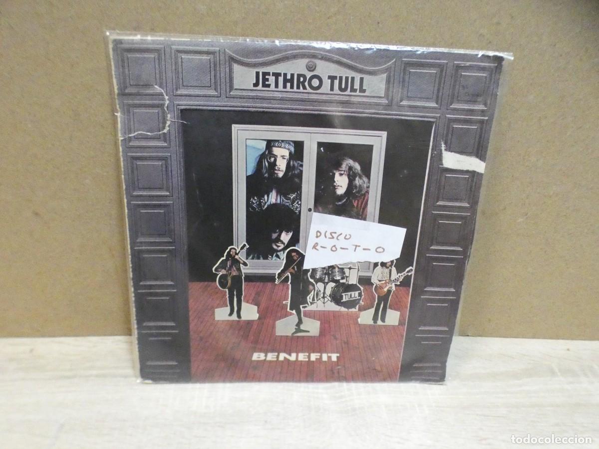 Vinyl records: ARKANSAS1980 CAJJ804 LP DESTROZADISIMO A TU RIRESGO JETHRO TULL DISCO ROTO