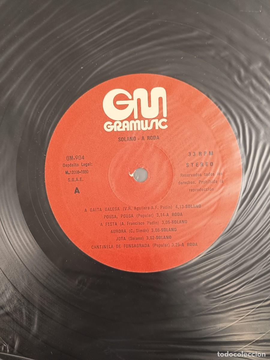 Discos de vinilo: DISCO LP 1 EDICION SOLANO A RODA ,( Galicia) - Foto 3