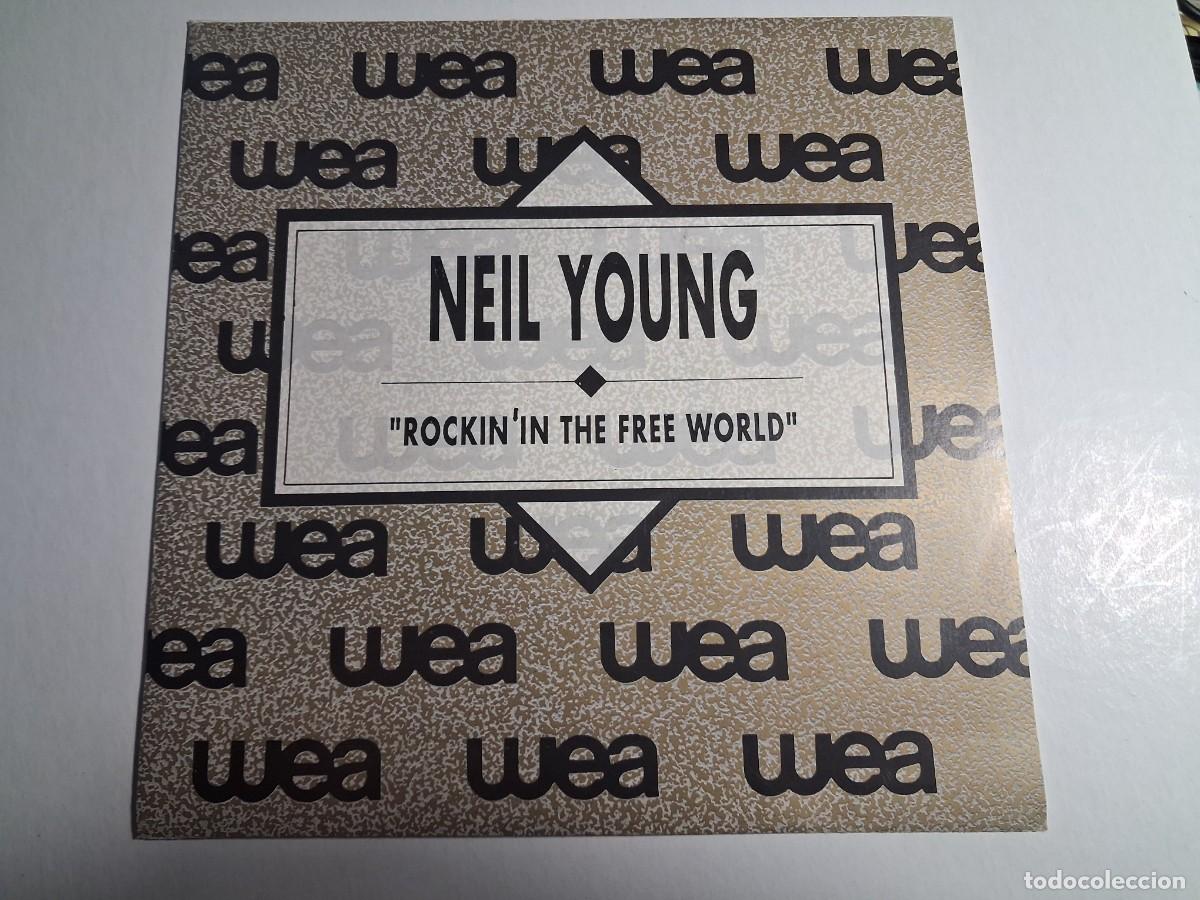 Discos de vinilo: single promo neil young. rockin' in the free world. wea 1990 spain (seminuevo)