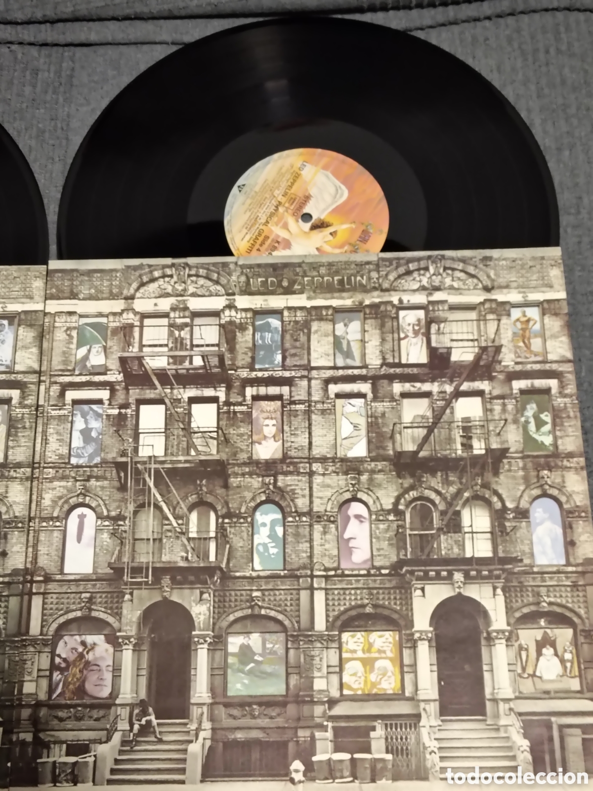 Discos de vinilo: Physical Graffiti de Led Zeppelin edici&oacute;n finales de los 80 - Foto 5