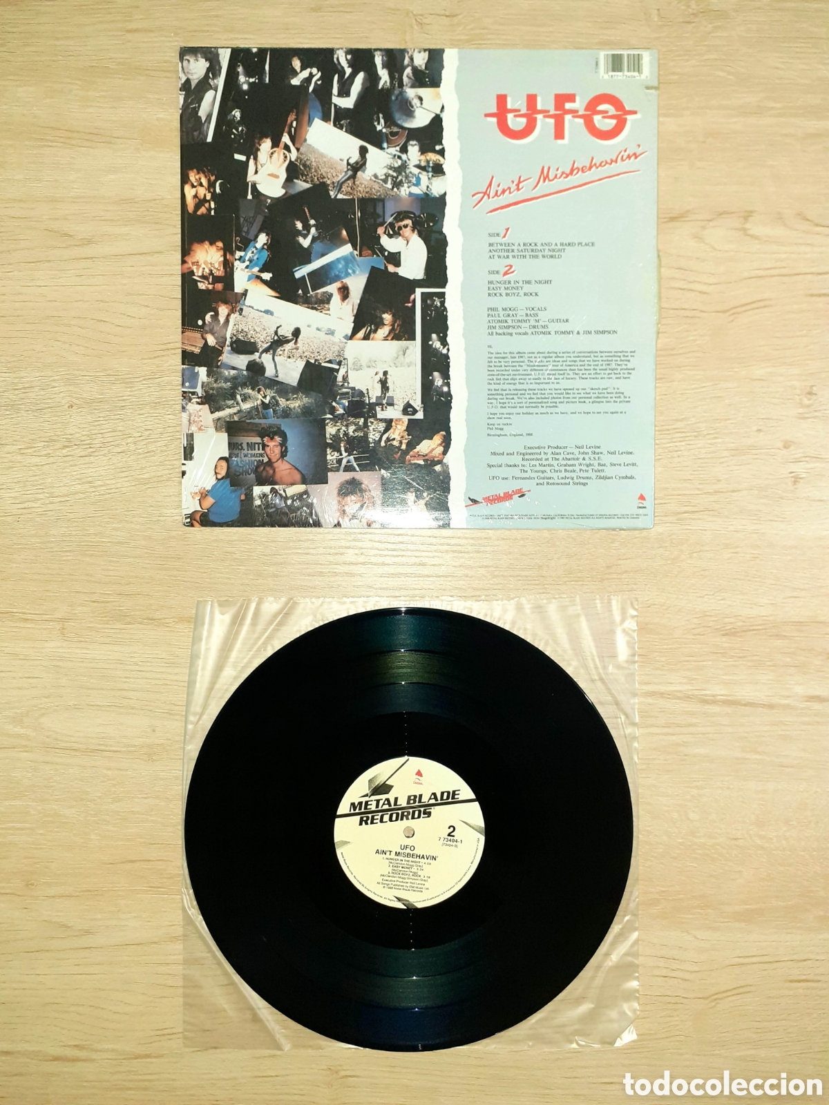 Discos de vinilo: Disco vinilo LP de UFO: AINT MISBEHAVIN, 1988. - Foto 2
