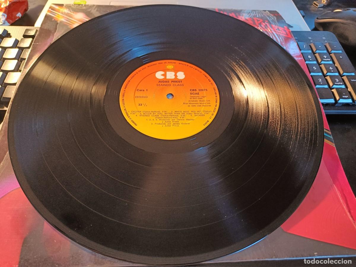 Discos de vinilo: Judas Priest &ndash; Stained Class. VG+ / VG+. 6 FOTOS. - Foto 3