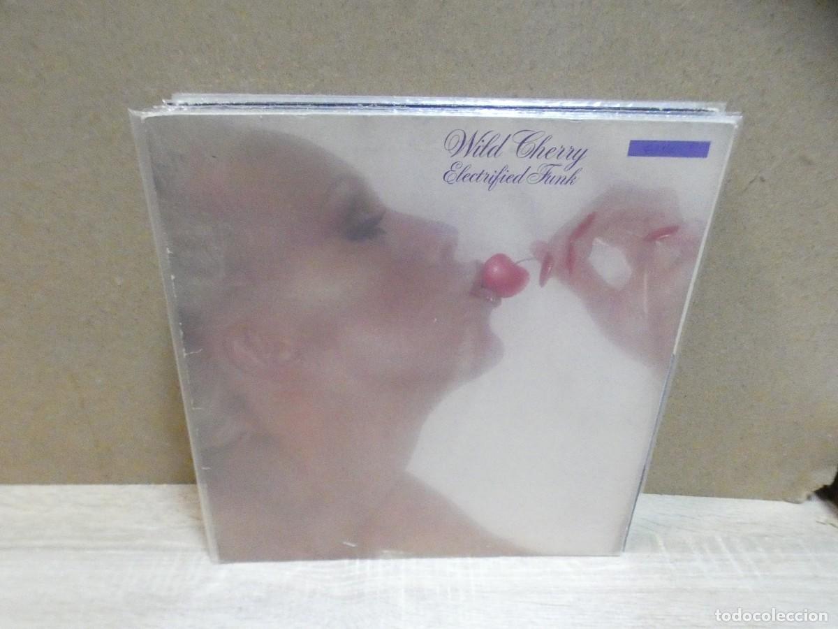 Discos de vinilo: ARKANSAS1980 BOXX801 VINILO DESTROZADISIMO A TU RIESGO 1 EURO WILD CHERRY