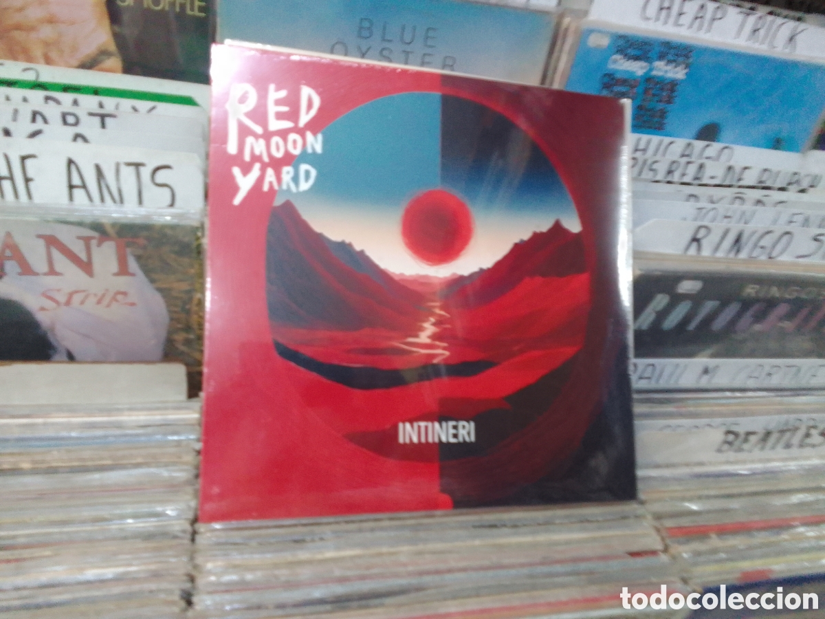 Discos de vinilo: Red moon yard,intineri