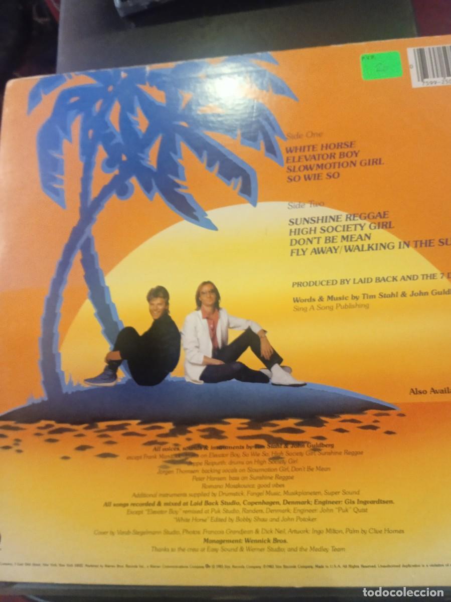 Discos de vinilo: LAID BACK- ... KEEP SMILING! LP USA CON VERSI&Oacute;N LARGA DE &rdquo;WHITE HORSE&rdquo; - Foto 2
