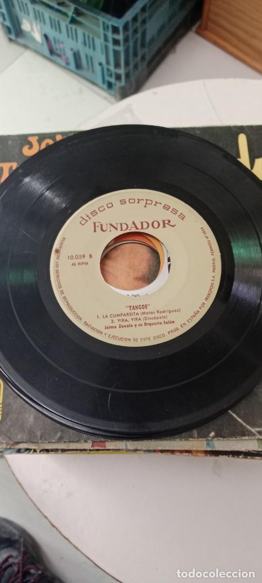 Discos de vinilo: DISCO SORPRESA FUNDADOR TANGOS SOLO DISCO 7 PULGADAS VINILO BAL-6