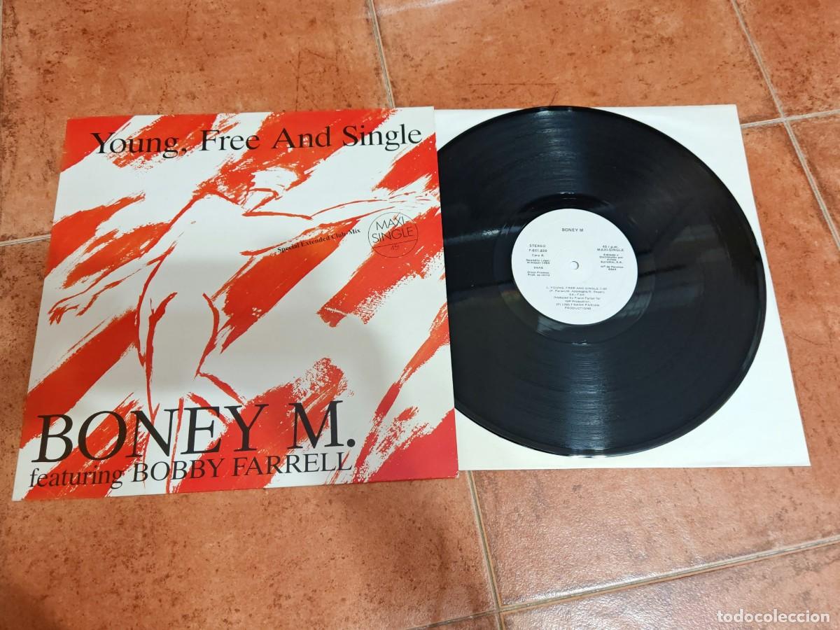 Discos de vinilo: BONEY M & BOBBY FARREL Young, free and single 12&rdquo; MAXI SINGLE VINILO PROMO ESPA&Ntilde;A 1985 2 TEMAS