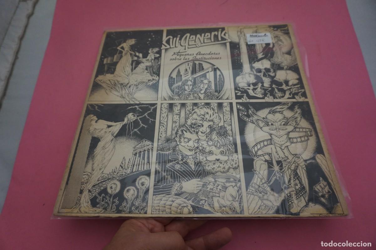 Discos de vinilo: LP/ SUI GENERIS - PEQUE&Ntilde;AS ANECDOTAS SOBRE LAS INSTITUCIONES - VINILO EN BUEN ESTADO