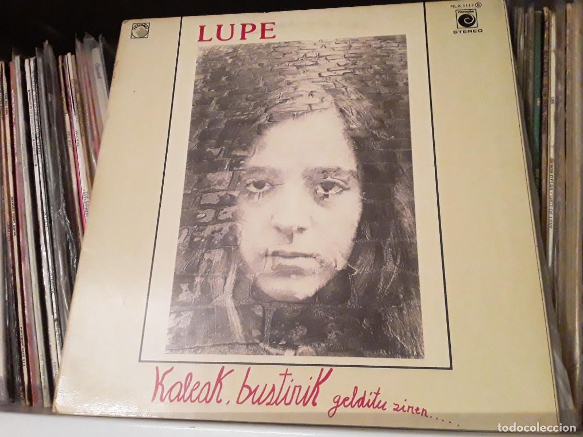 Discos de vinilo: Lupe - Kaleak, Bustirik Gelditu Ziren..... (LP, Album) 1978