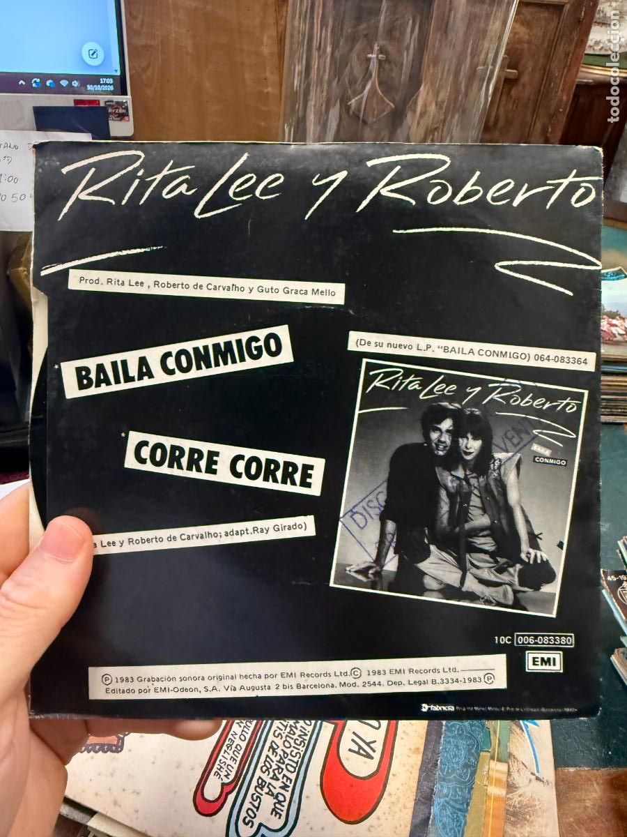 Discos de vinilo: SINGLES RITA LEE Y ROBERTO - BAILA CONMIGO - Foto 2