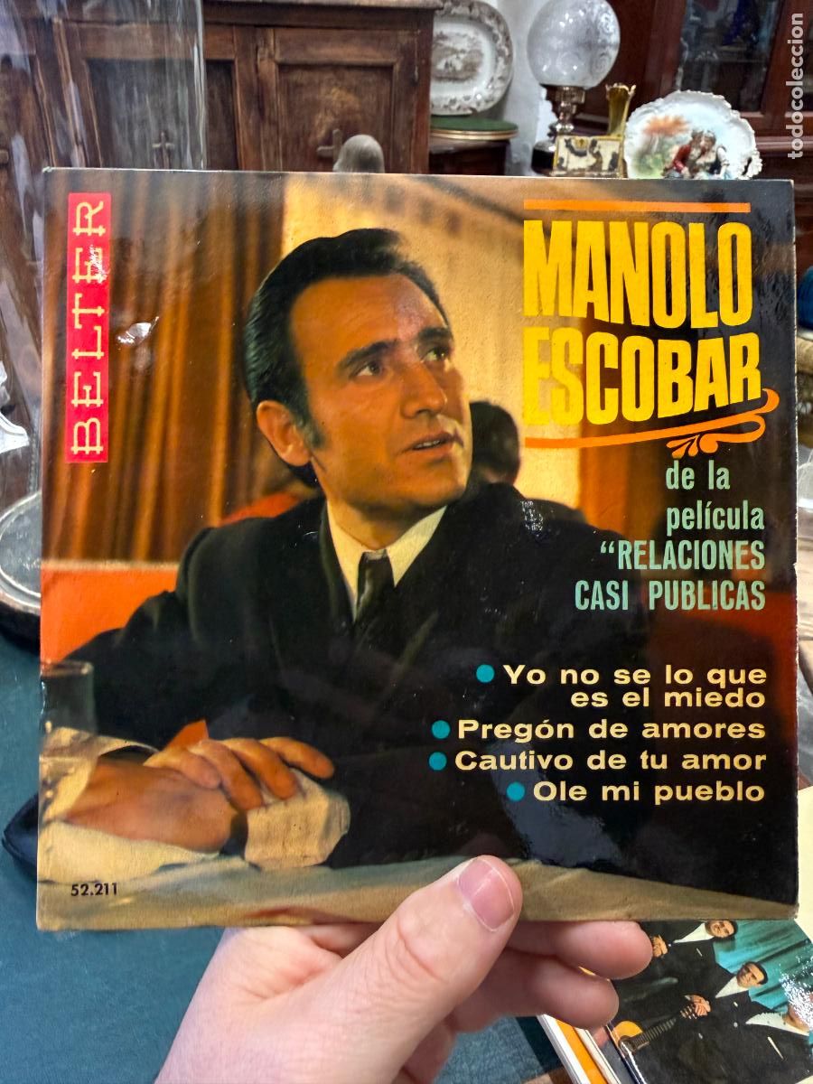 Discos de vinilo: SINGLE MANOLO ESCOBAR DE LA PELICULA RELACIONES CASI PUBLICAS