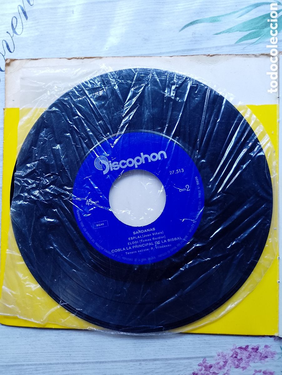Discos de vinilo: Folklore catal&agrave;. Sardanas. 2 discos single - Foto 3