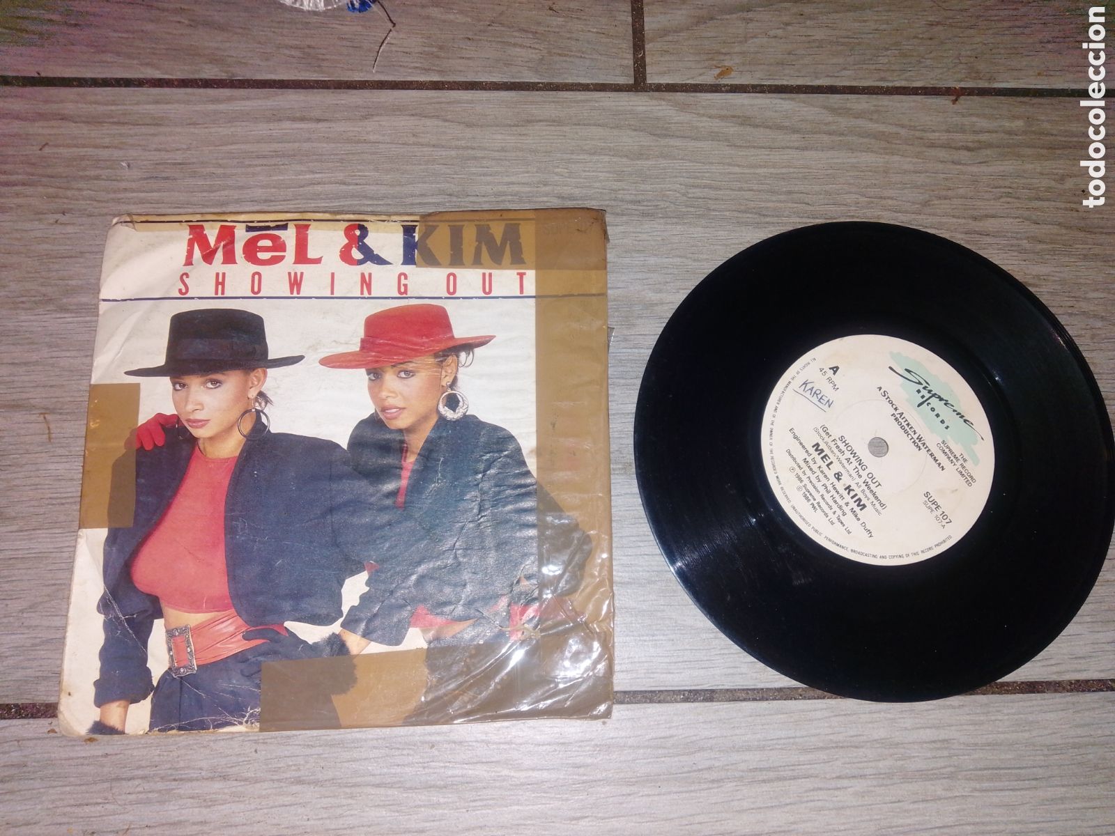 Discos de vinilo: MEL & KIM - SHOWING OUT - SINGLE - UK - SUPREME RECORDS - CC -