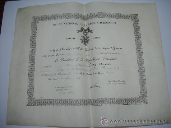 Documentos antiguos: DOCUMENTO EN PERGAMINO TITULO ORDRE NATIONAL DE LA L&Eacute;GION D&acute;HONNEUR.1914. 54X43 DIAZ AGERO