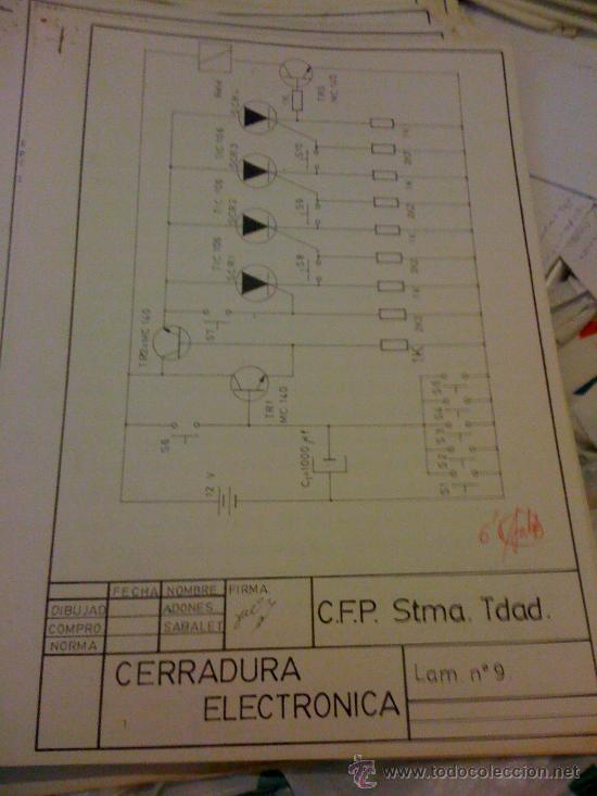 Documentos antiguos: Ejercicio de dibujo. Formaci&oacute;n Profesional Electr&oacute;nica. 1988. - Foto 1