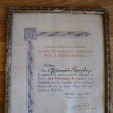 Documentos antiguos: DIPLOMA DE MEDICINA. RAIMUNDO GONZALEZ. VALLADOLID 1962