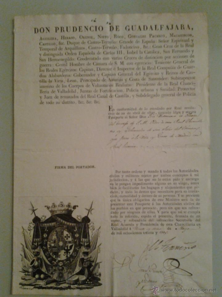 Alte Dokumente: 1833 - PASAPORTE DE VALLADOLID A MADRID CON REAL LICENCIA PARA D. JOSE VICTORIANO DE OLAETA