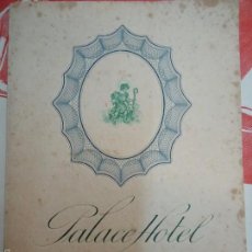 Documentos antiguos: FELICITACIÓN MENÚ HOTEL PALACE MADRID 1952. Lote 58493766