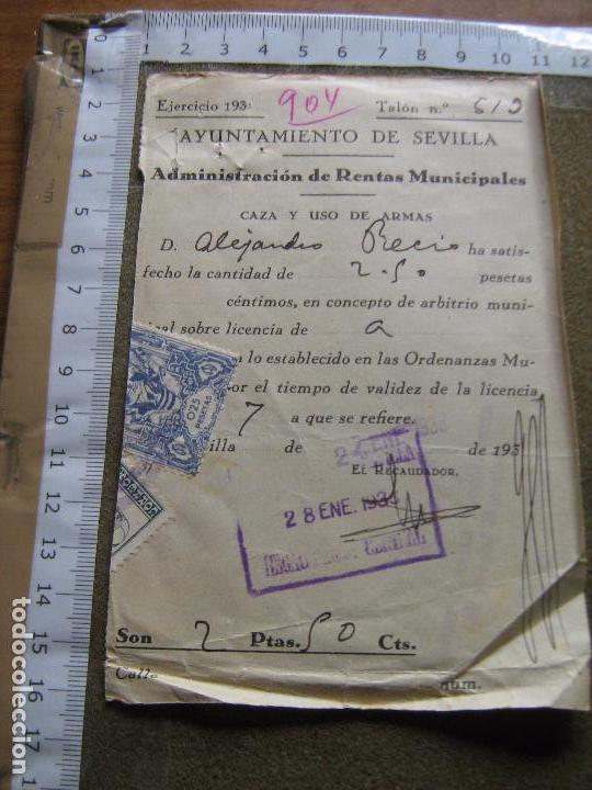 Documentos antiguos: ADMINISTRADOR DE RENTAS MUNICIPALES - ARBITRIO MUNICIPAL POR CAZA Y USO DE ARMAS - SEVILLA 1938
