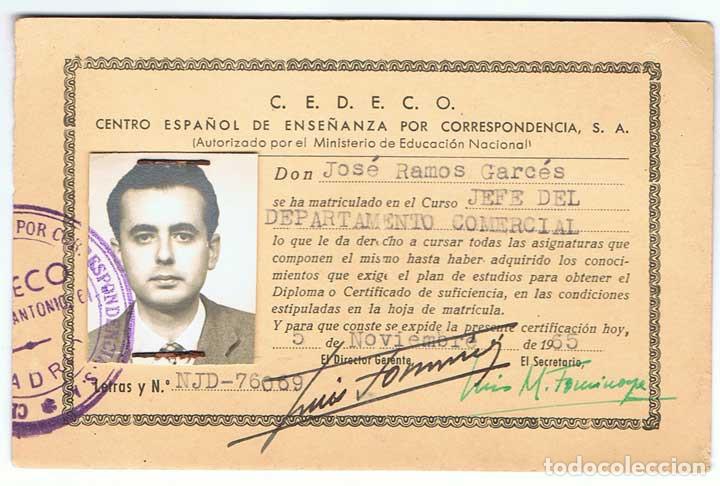 Documentos antiguos: Carnet de Jefe del Departamento Comercial expedido por CEDECO. 1965