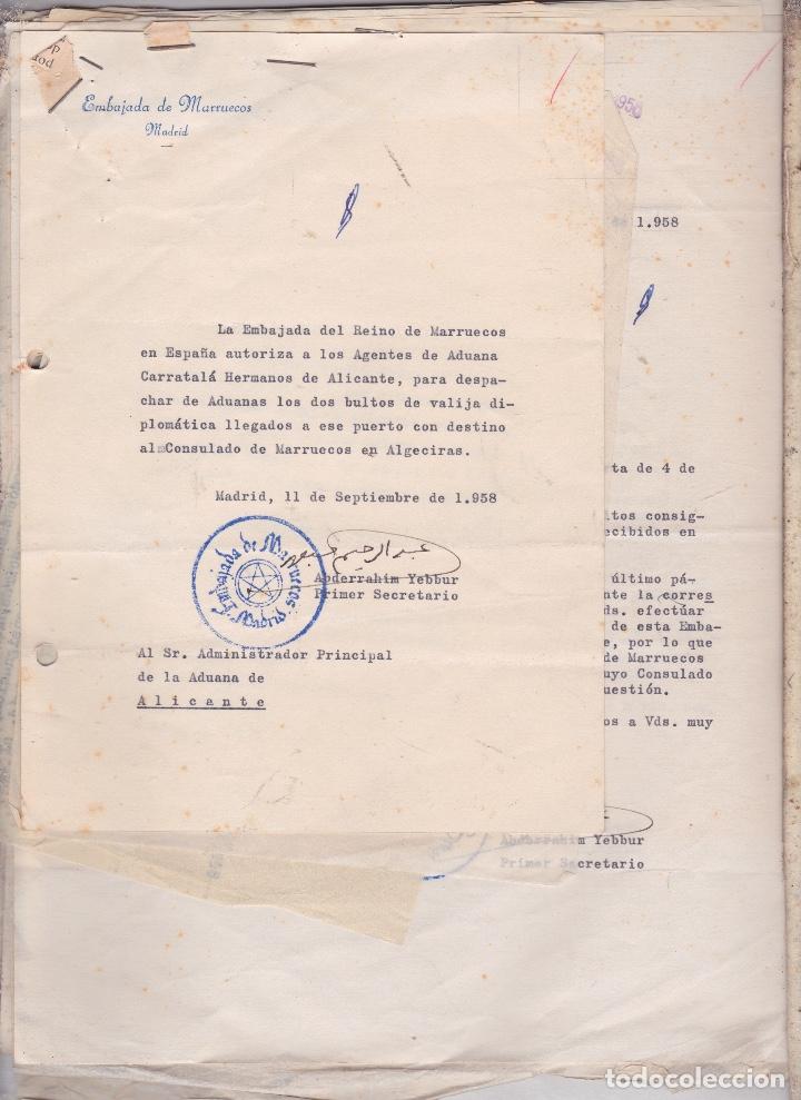 Documentos antiguos: COMPENDIO DE 28 DOCUMENTOS &middot;&middot; AUTORIZACIONES &middot; EMBAJADA DE MARRUECOS EN MADRID &middot;&middot; 1958 . ALICANTE.