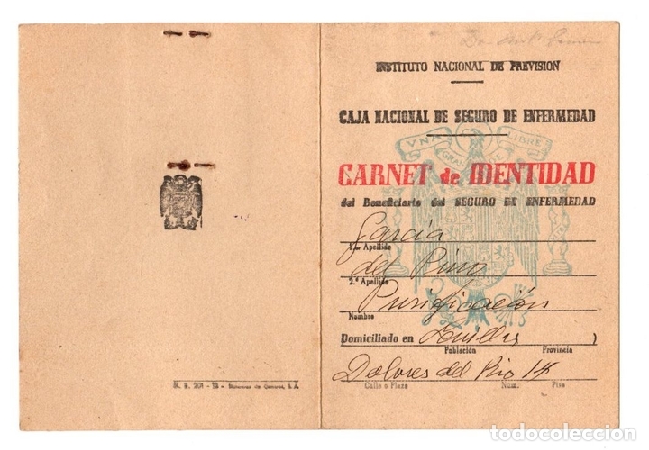Documentos antiguos: CARNET IDENTIDAD CAJA NACIONAL DE SEGURO DE ENFERMEDAD. COMPA&Ntilde;IA MAQUINAS DE COSER SINGER. A&Ntilde;O 1945