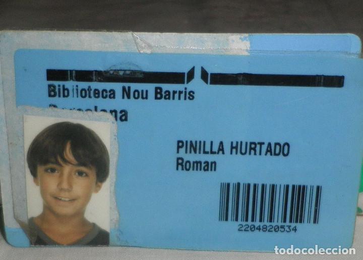 Documentos antiguos: carnet de la biblioteca nou barris Barcelona - Foto 1