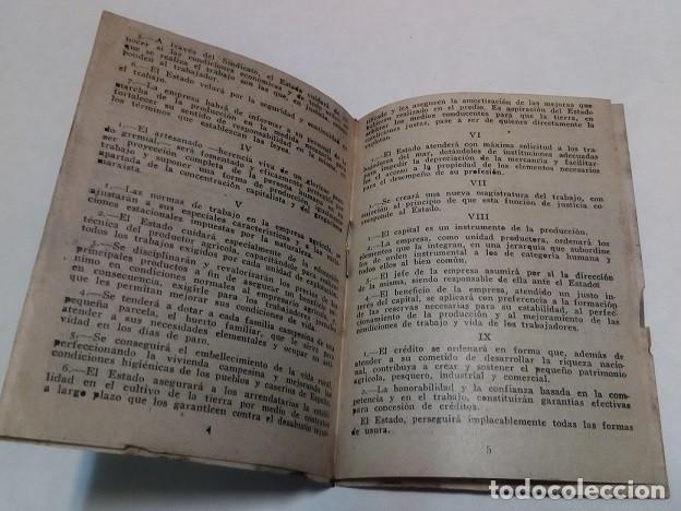 Documentos antiguos: Fuero del Trabajo - Librillo - Foto 2