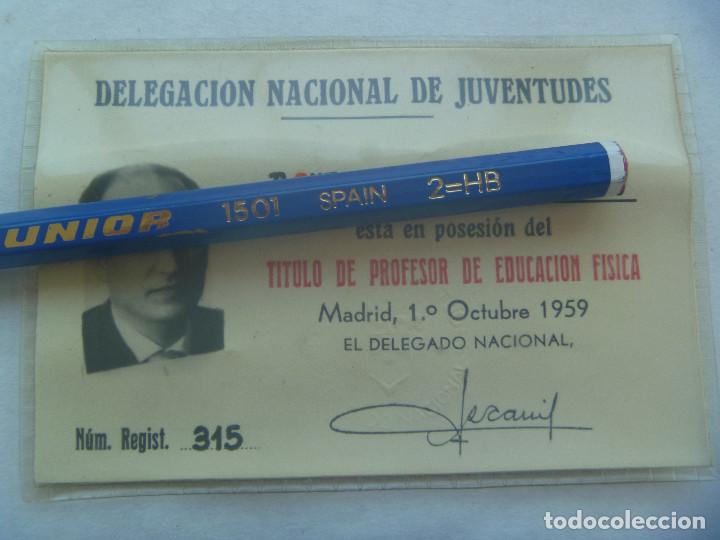 Documentos antigos: DELEGACION NACIONAL DE JUVENTUDES, ACADEMIA JOSE ANTONIO : TITULO DE PROFESOR EDUCACION FISICA, 1959