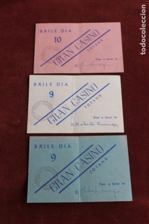 Documentos antiguos: TRES PASES TARJETAS, GRAN CASINO TOTANA, BAILE DIA A&Ntilde;OS 60
