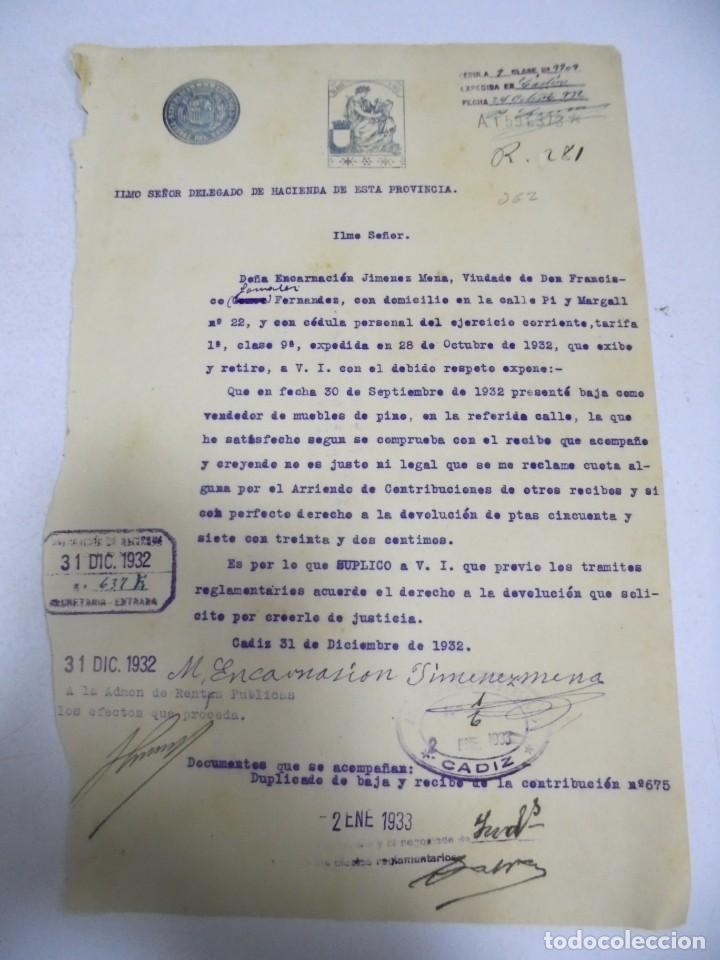 Alte Dokumente: RECLAMACION POR COBRO INDEBIDO POR CONTRIBUCCION. CADIZ. 1932.