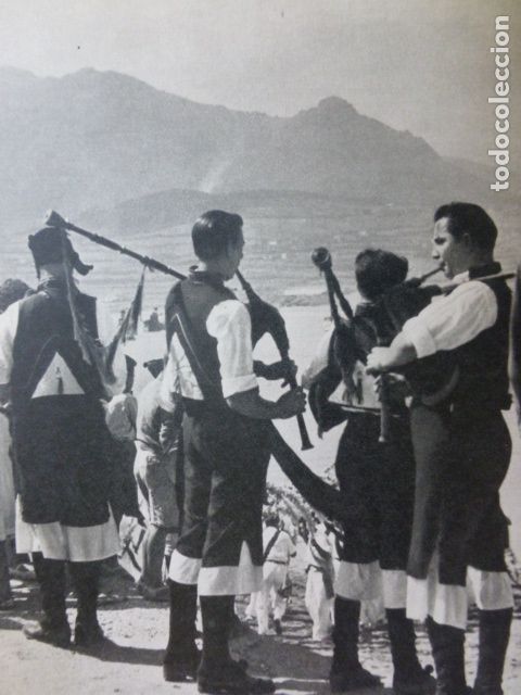 Documenti antichi: CARI&Ntilde;O LA CORU&Ntilde;A GAITEROS ANTIGUA LAMINA HUECOGRABADO A&Ntilde;OS 40