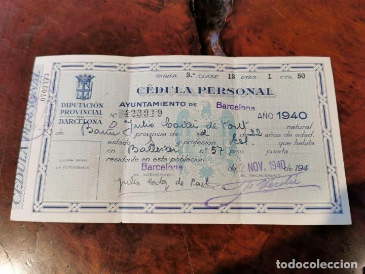 Documentos antiguos: CELULA PERSONAL AYUNTAMIENTO BARCELONA 1940 - Foto 1